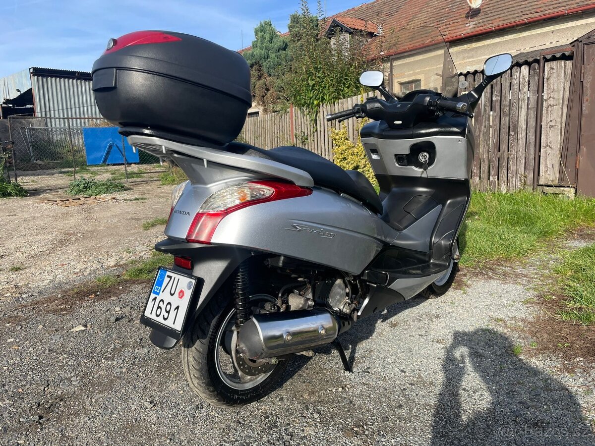 Honda S-wing 125 ABS - 3