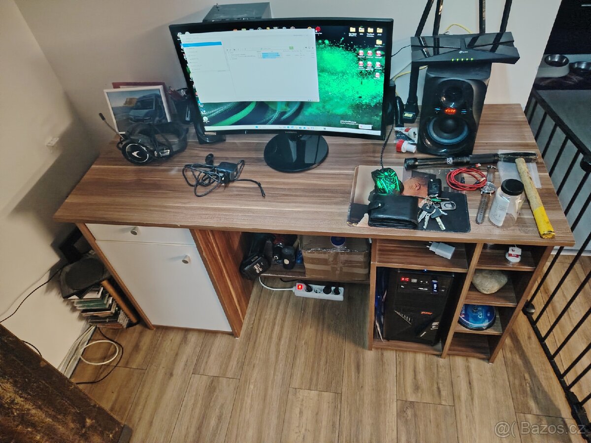 PC stůl - 3