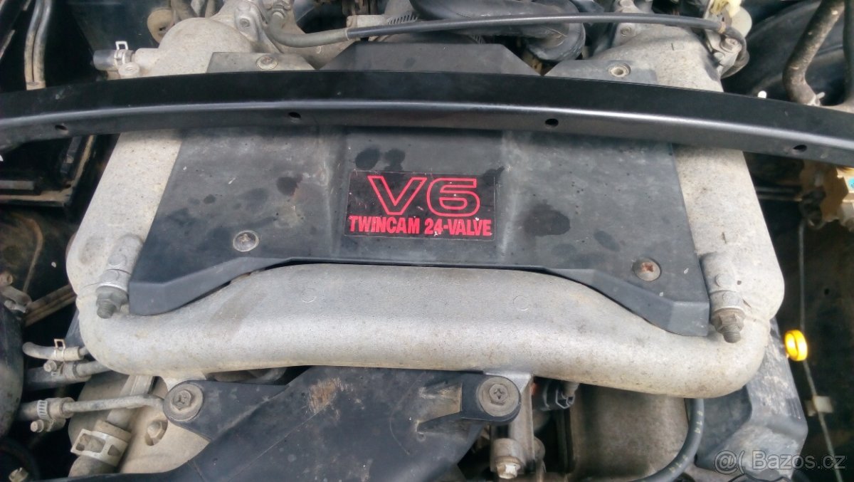 Prodám poškozený motor 2,0 V6 - 3