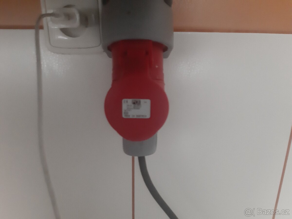 Nářezák na maso,salámy,sýry - 3