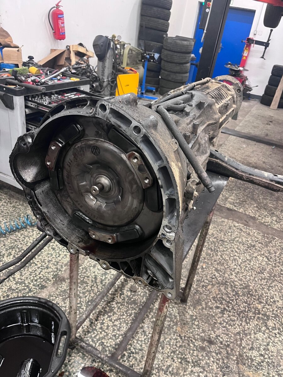 Díly touareg 2.5tdi 128kw - 3