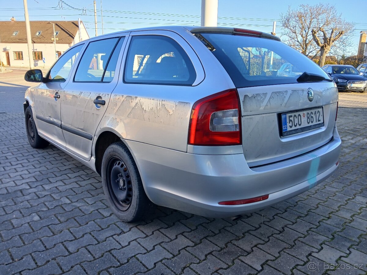 Škoda Octavia Combi 1.6MPI, 75kW, 2011 - 3