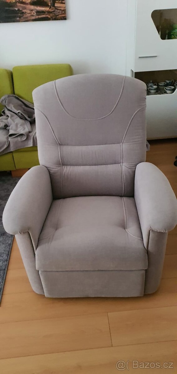 Polohovací křeslo - 3