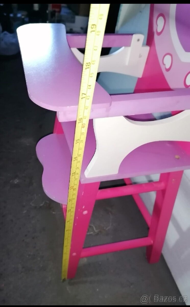 DĚTSKÁ ŽIDLIČKA PRO PANENKY - 3