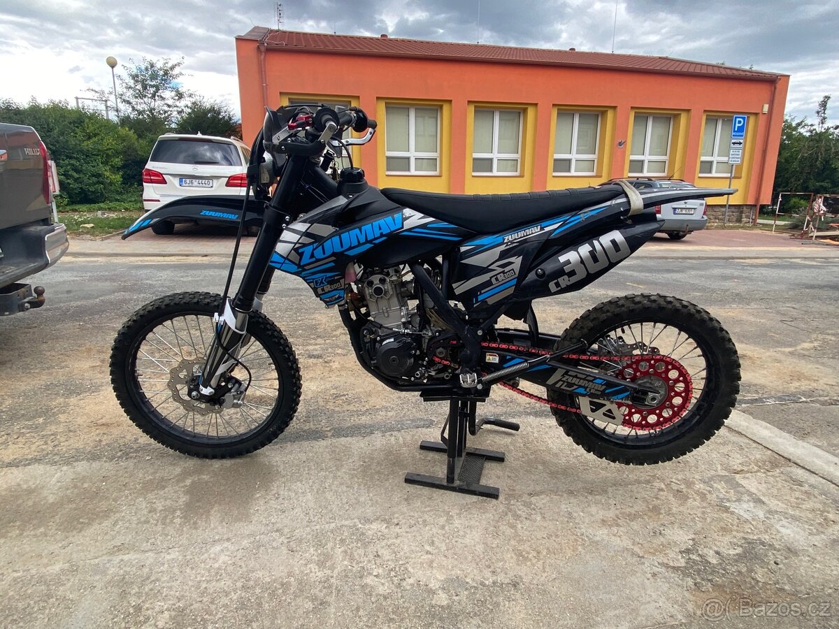 Zuumav 300