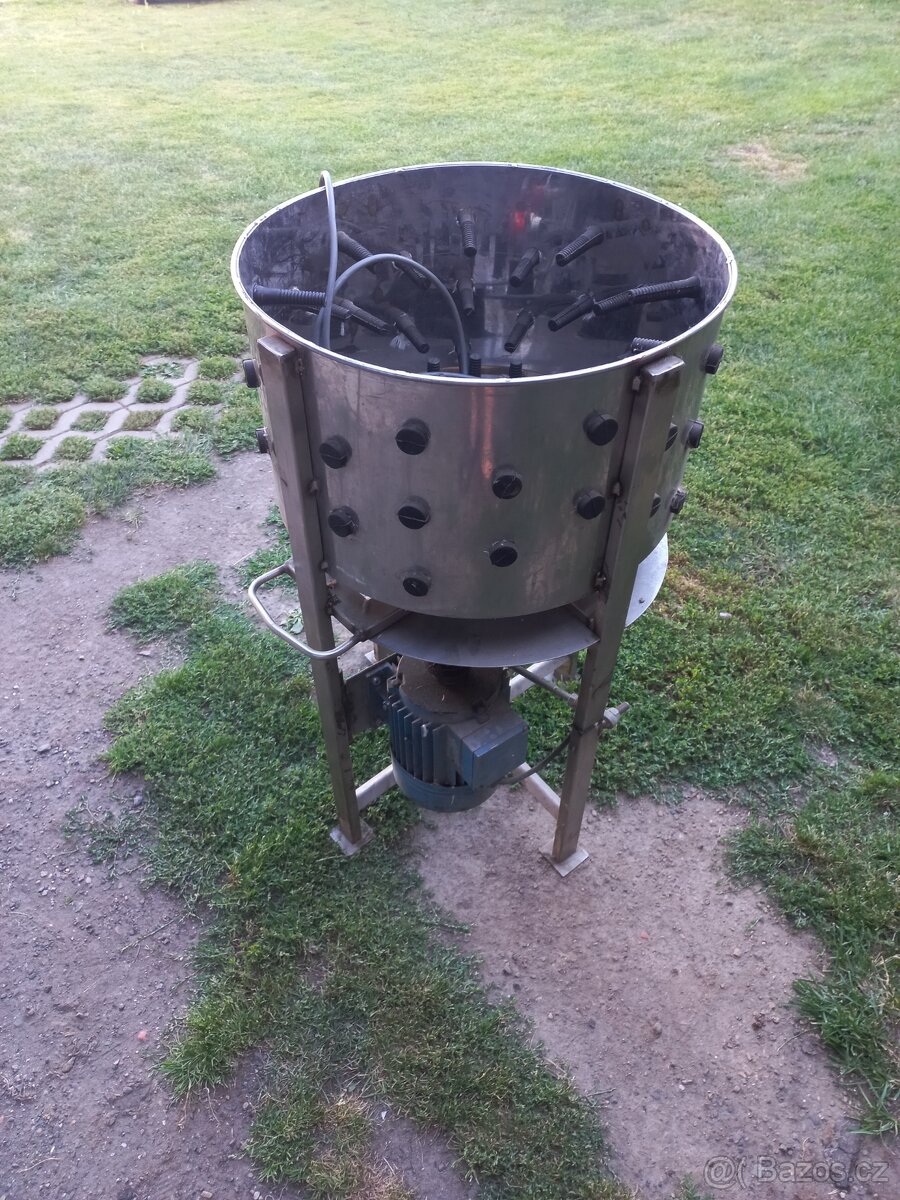 Skubacka na drůbež - 3