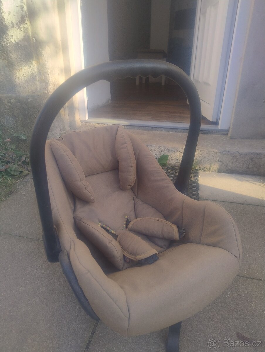 Autosedačka 0-1 rok s vložkou (vajíčko) - 3