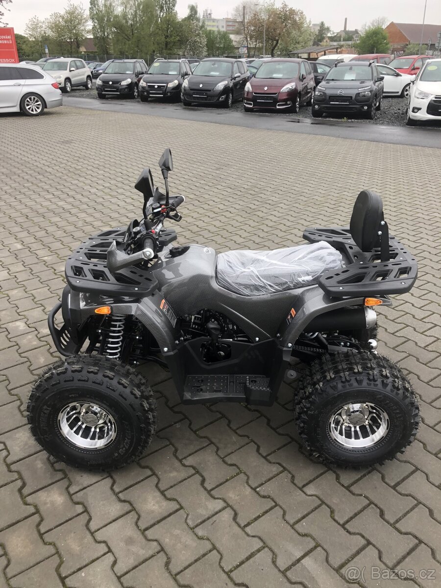 Dětská čtyřkolka Piranha Veyron 125cc 1G8 - Carbon