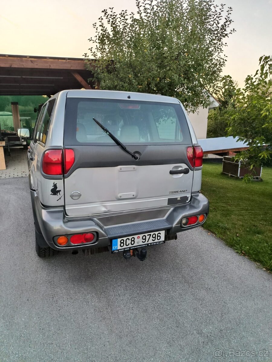 Prodám Nissan Terrano 3.0 - 3