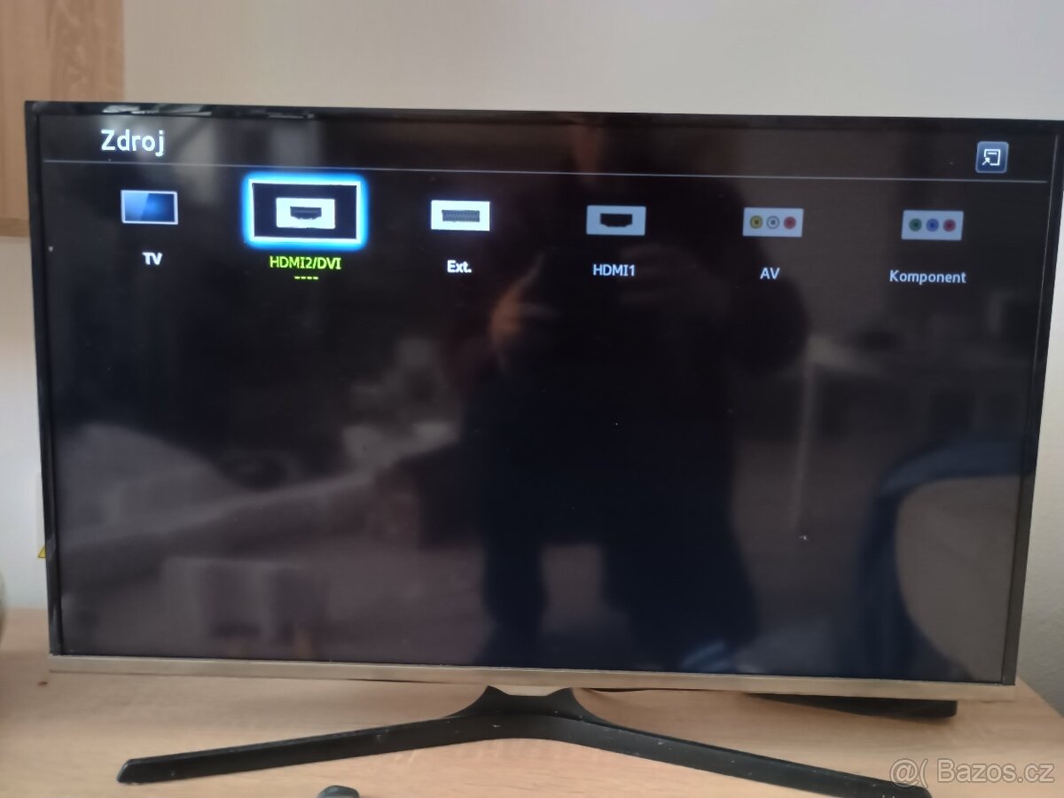 Samsung uhlopříčka 81 cm (32") - 3