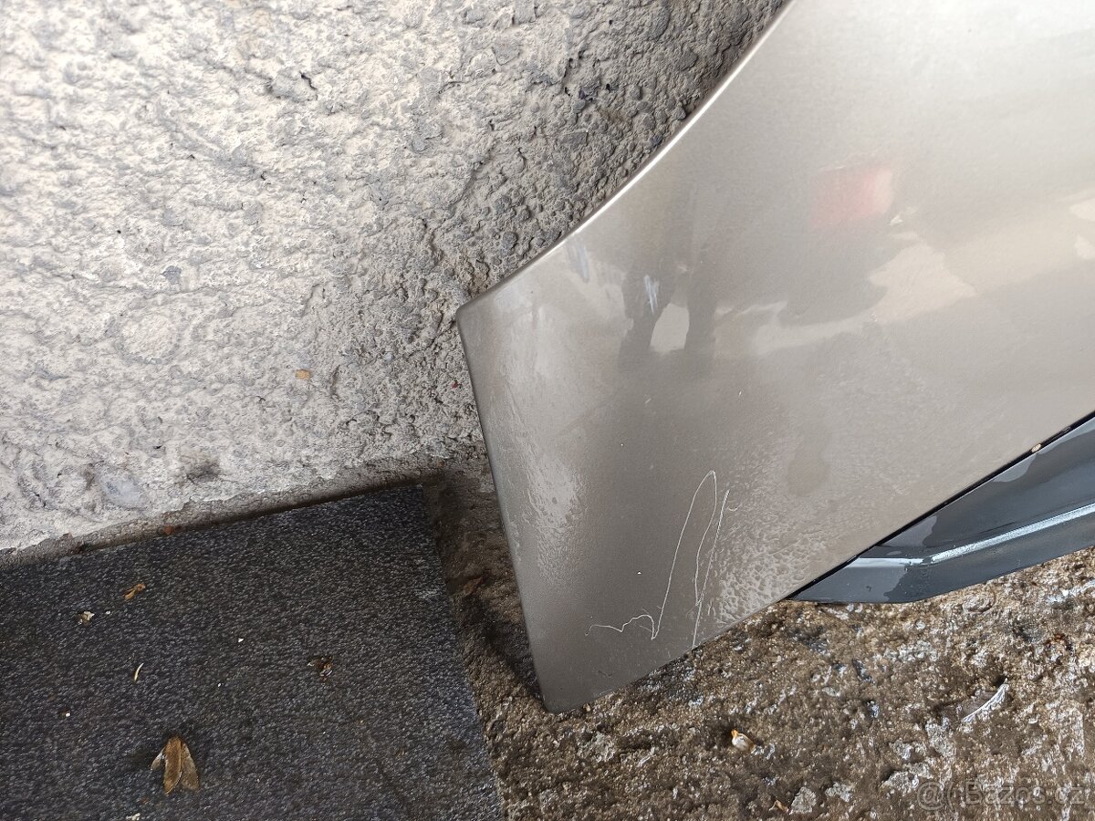 Kapota Citroen C4 Picassso - 3
