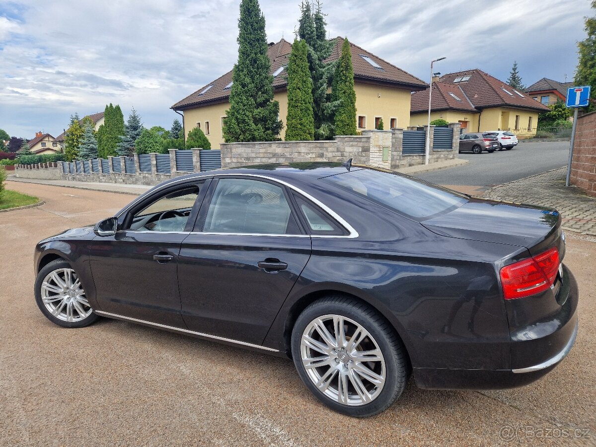 Audi A8 4.2 tdi quattro - původ ČR - 3