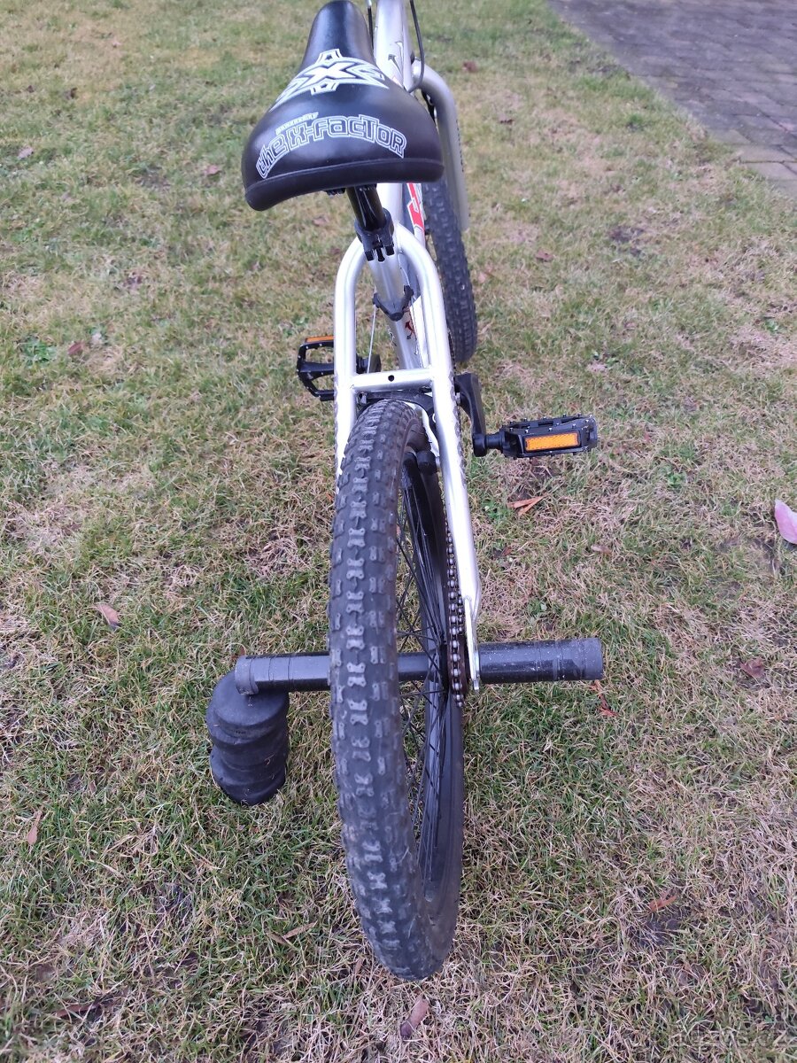 Dětské kolo BMX - 3