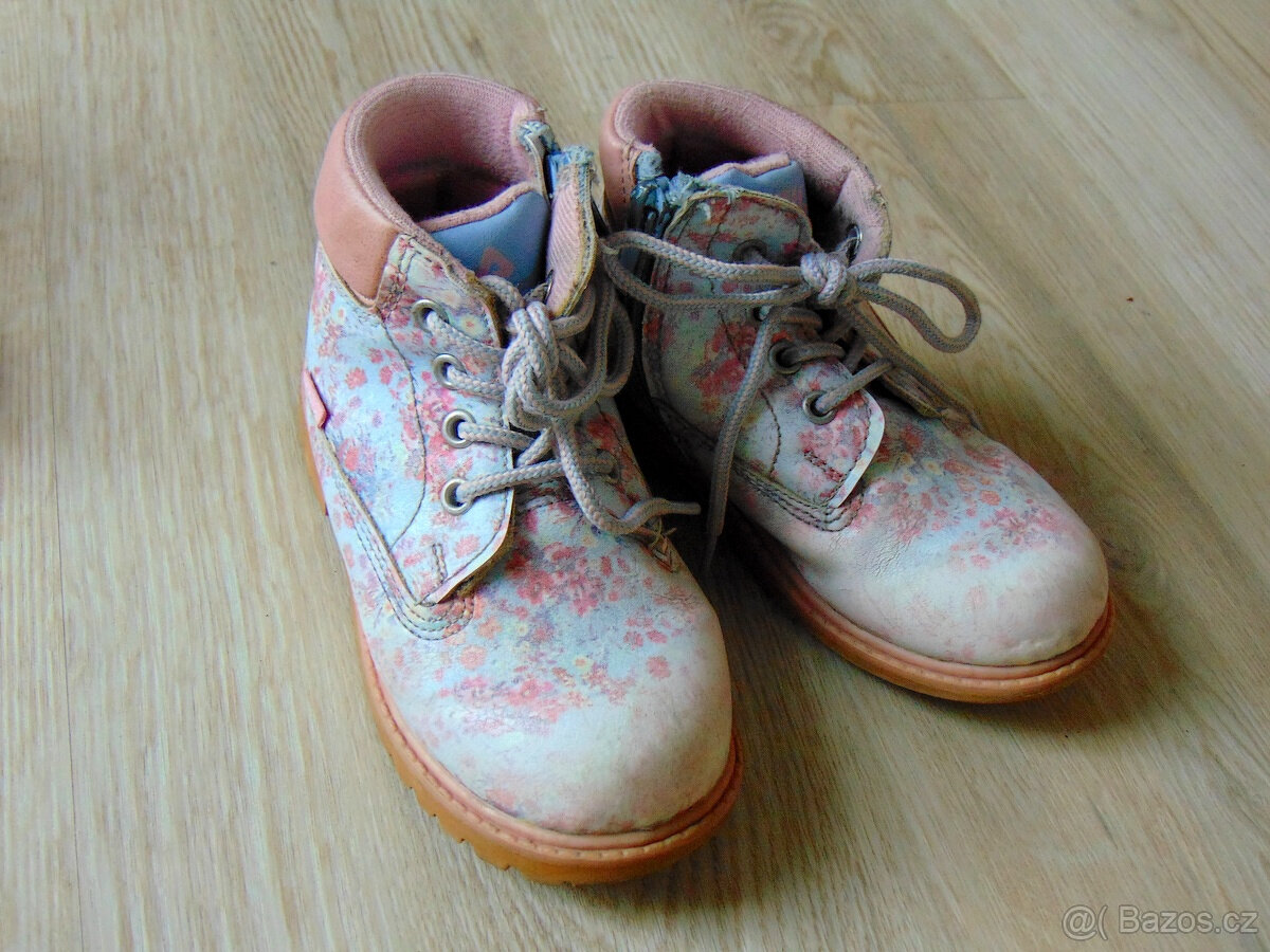 Dívčí boty - 3