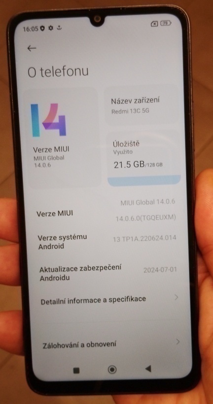 Zánovní Xiaomi 13C 5G 6GB/128GB + 4OO GB SDXC + EXTRA BALENÍ - 3