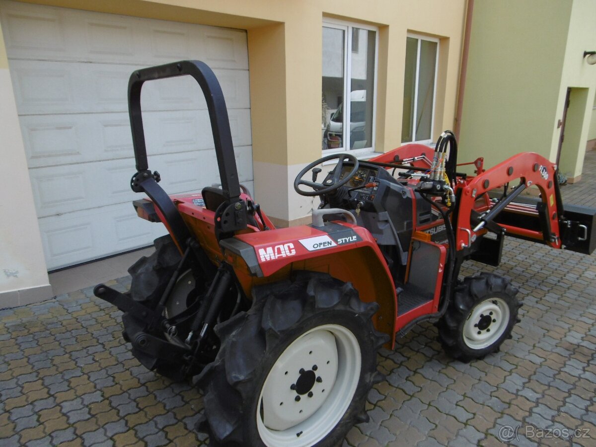 Malotraktor MITSUBISHI MT226D s čelním nakladačem - 3