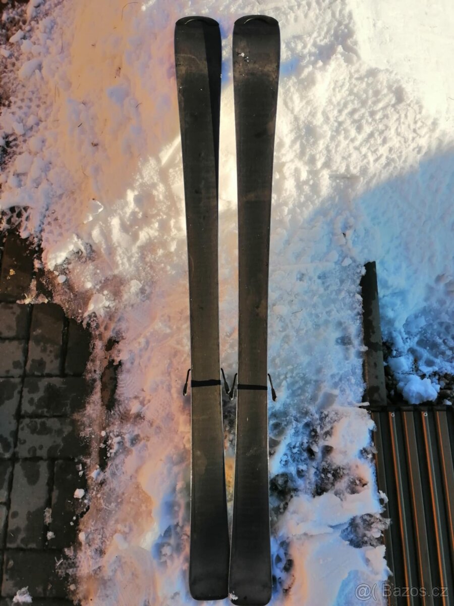 Dětské sjezdové lyže - 3