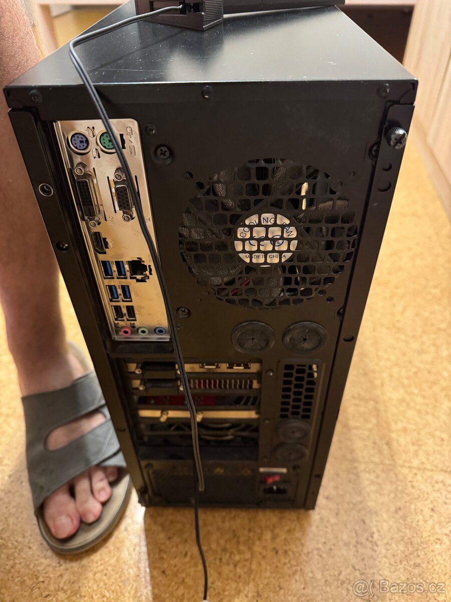 Starší herní PC GTX 1060, intel - 3