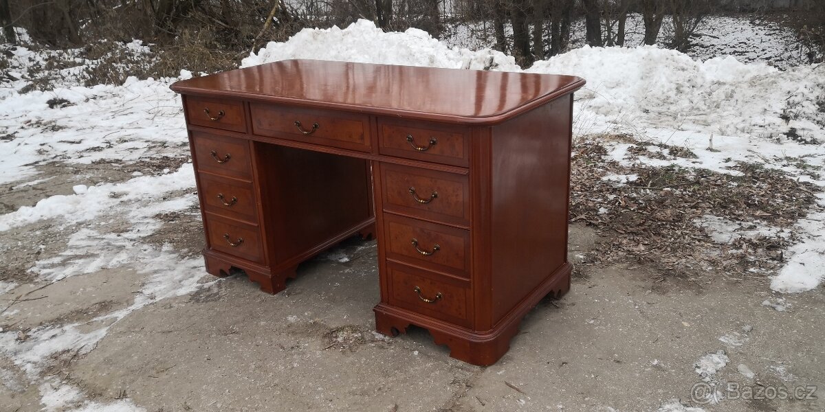 Masivní psací stůl intarzie s šuplíky - 3