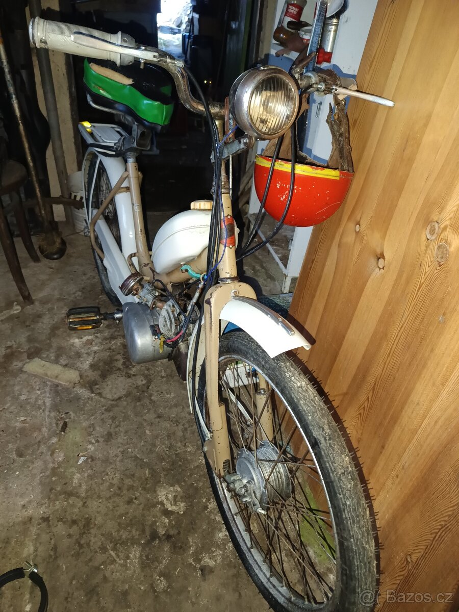 prodám moped stadion S11 - 3