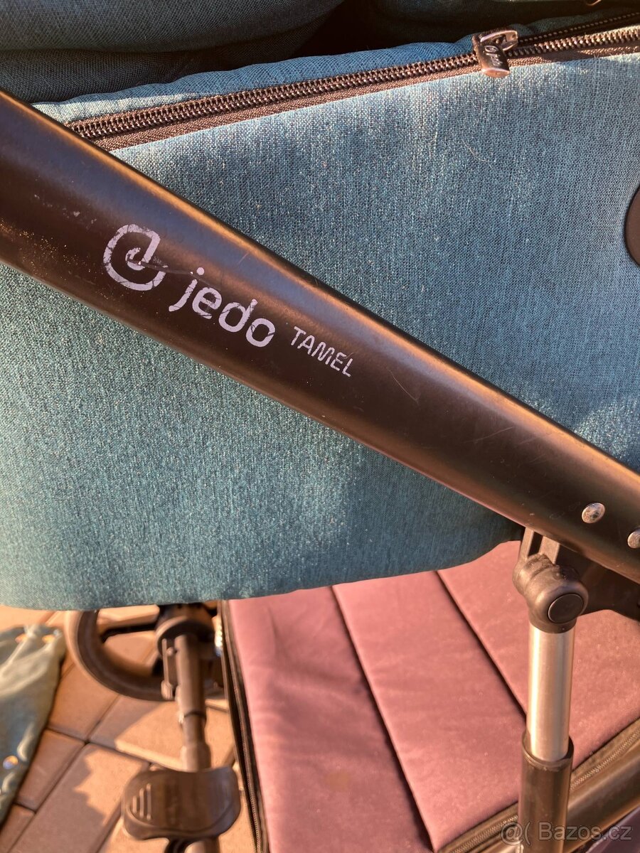 Kočárek Jedou Tamel - 3