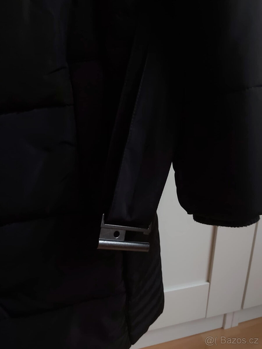 Bunda zimní Tchibo černá vel. 44 - 3