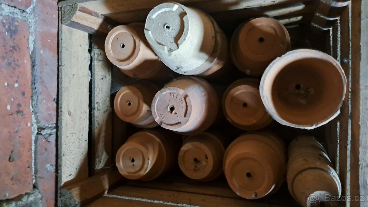 Keramické květináče - 3