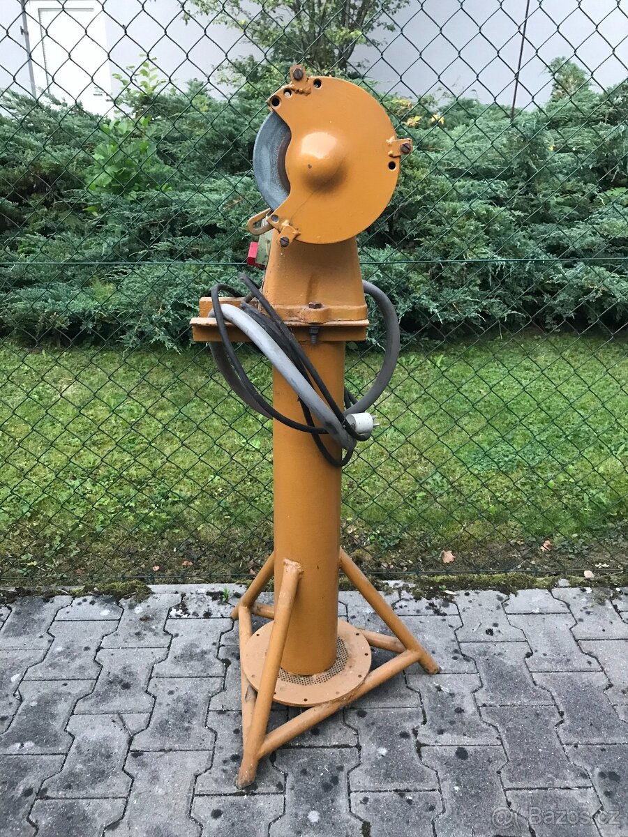 Stojanová bruska ELKO TM2BR dvoukotoučová - 3