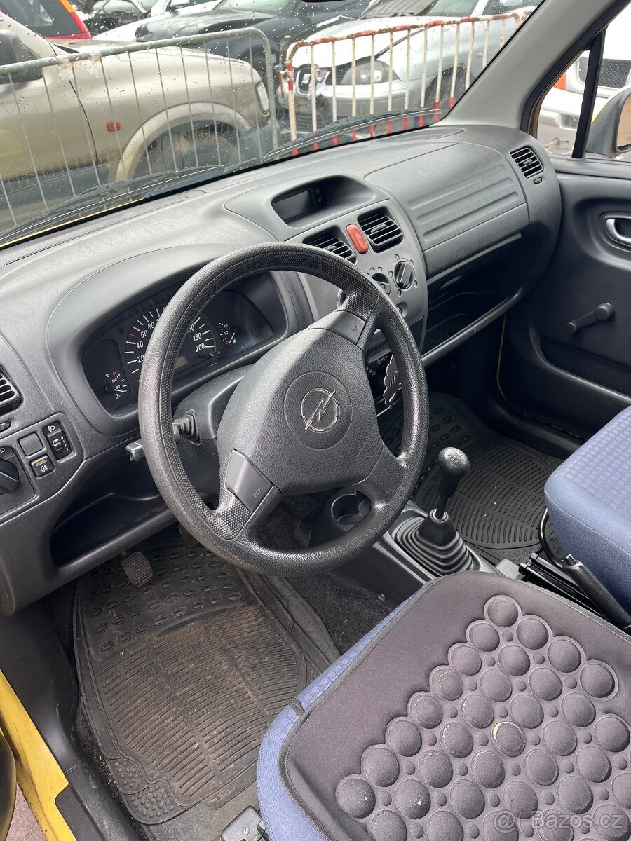 Opel Agila 1.2, 55kw r.v2004 - 3