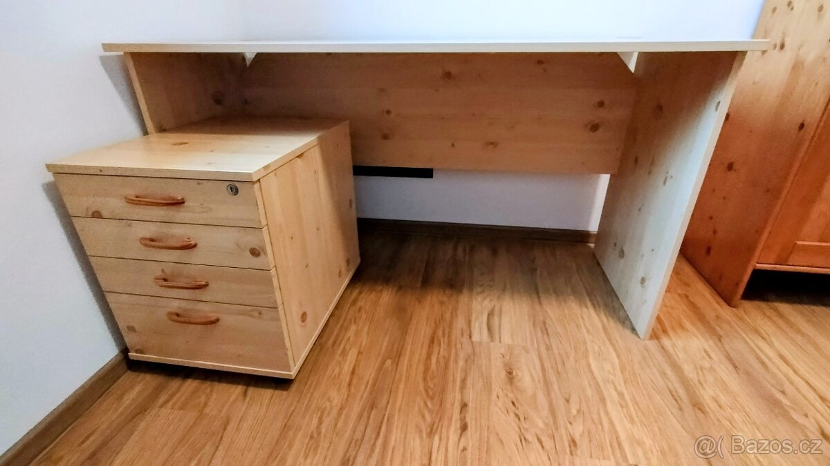 Prodám psací stůl - 3