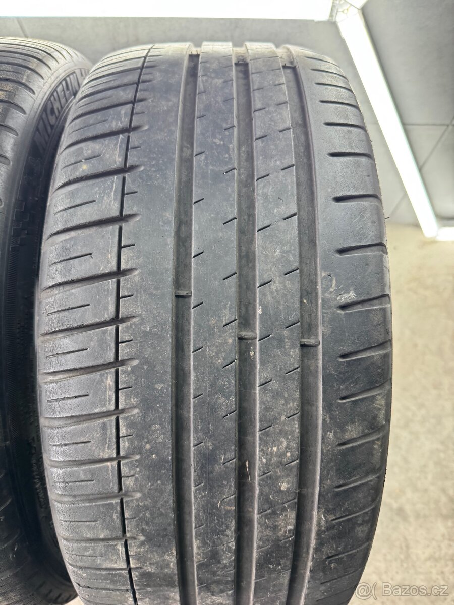LETNÍ PNEU 225/40/18 - 3