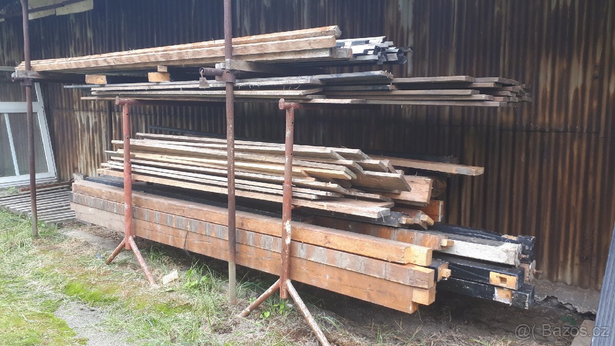 DŘEVO : Fošny , trámy , hranoly , prkna - 3