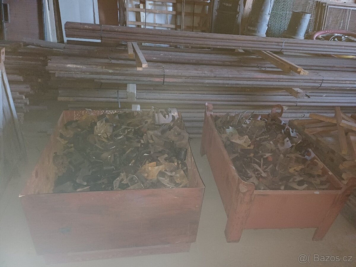 Lešení trubkové - sada 100m2 - 3