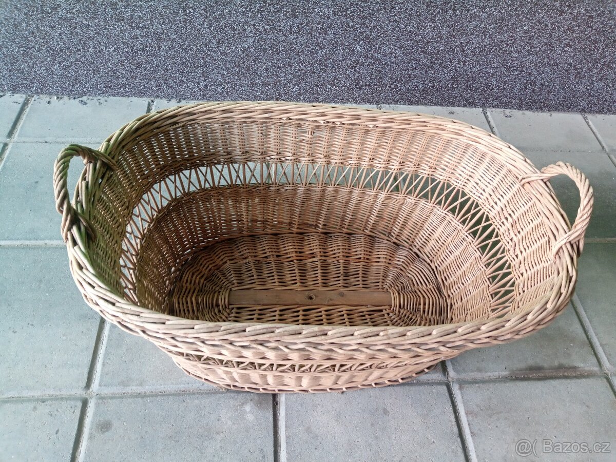 Proutěný prádelní koš - 3