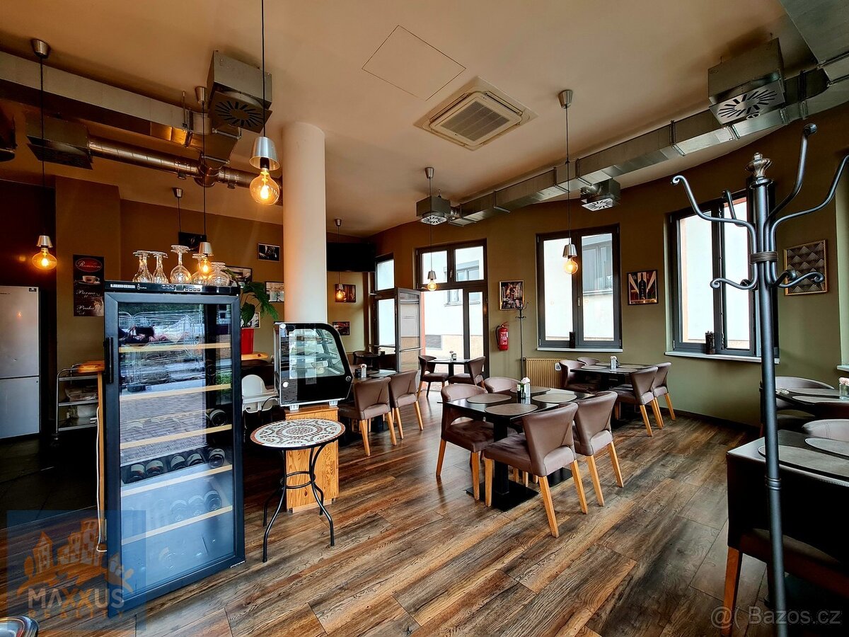 Pronájem restaurace / kavárny (82 m2), Praha 8 - Kobylisy, Č - 3