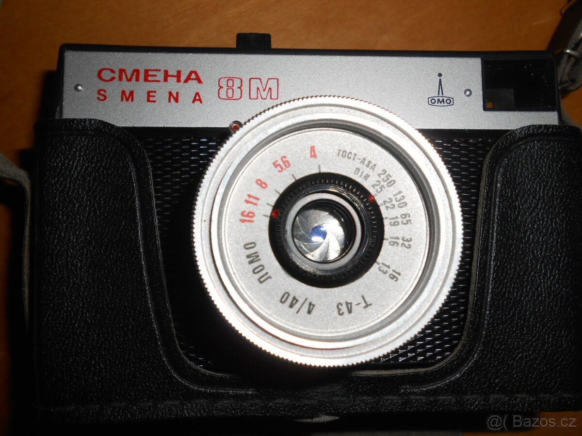 Starý sovětský fotoaparát SMENA 8M s pouzdrem - je jako nový - 3