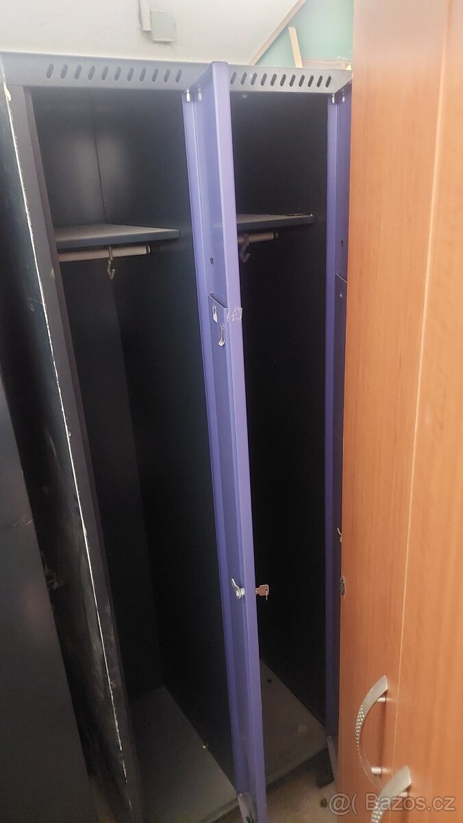 Prodám šatní skříně - 3