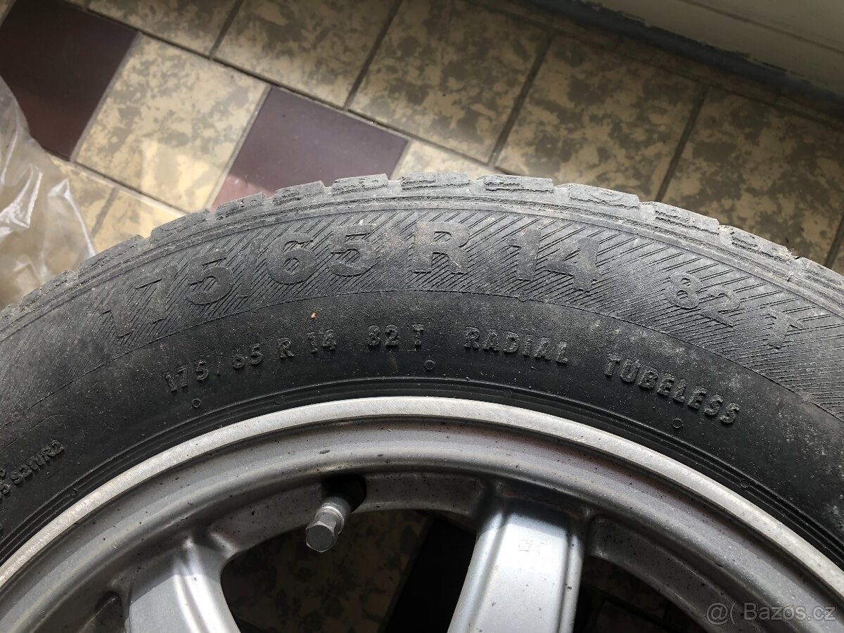 Prodám pneu 175/65R14 - 3