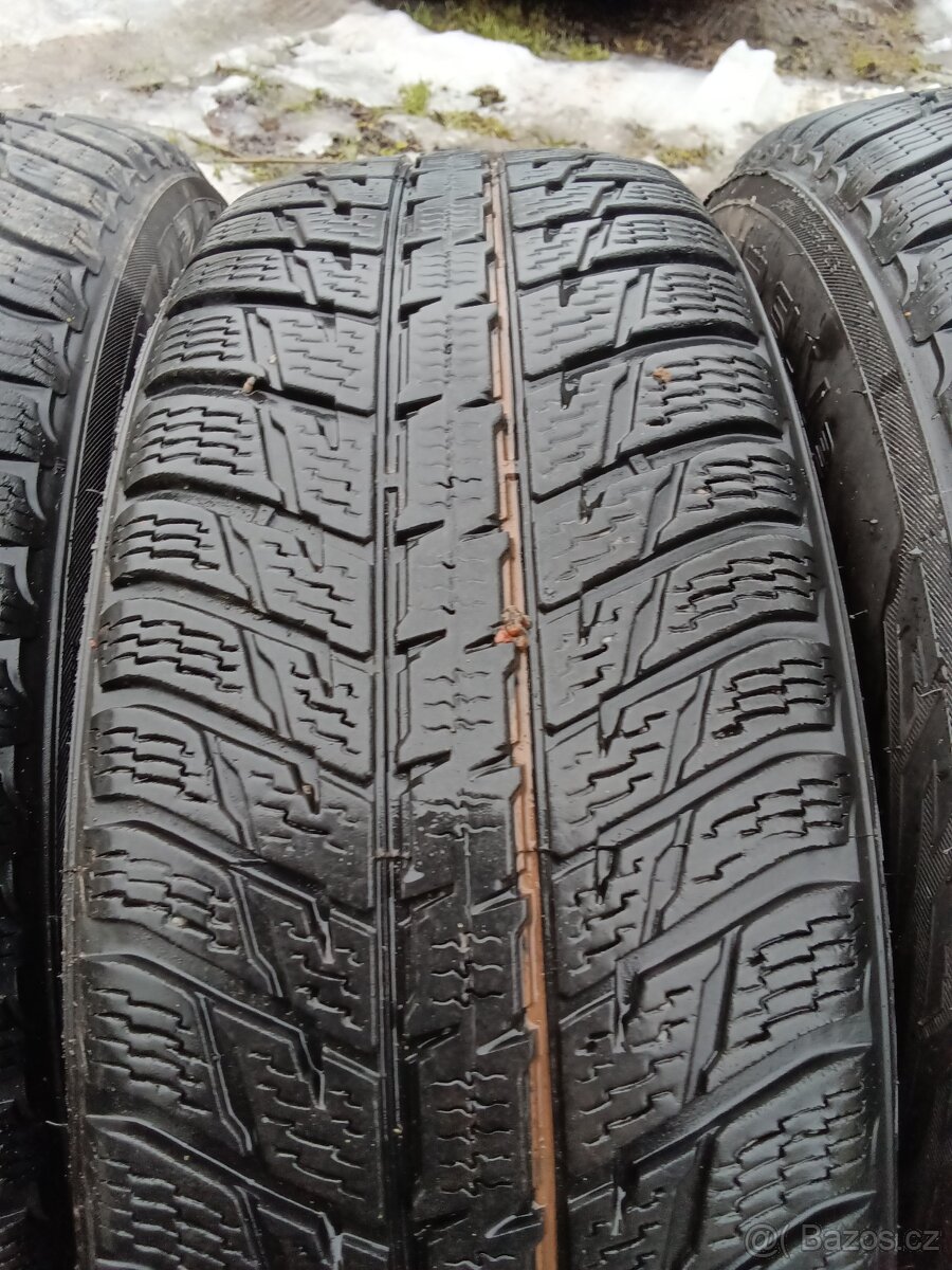Zimní pneu 215/70/16 Nokian - 3
