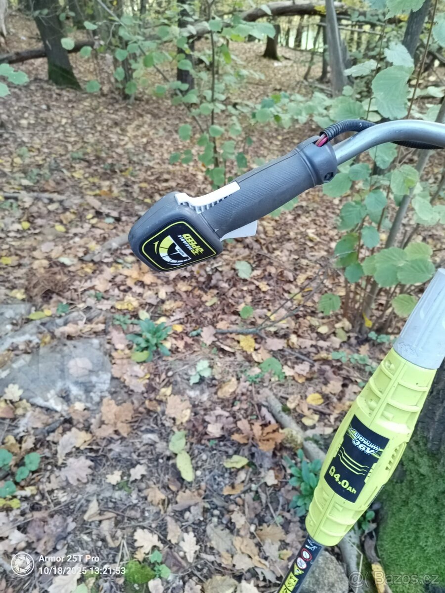 Akumulátorový křovinořez + sekačka RYOBI RBC36X26B - 3