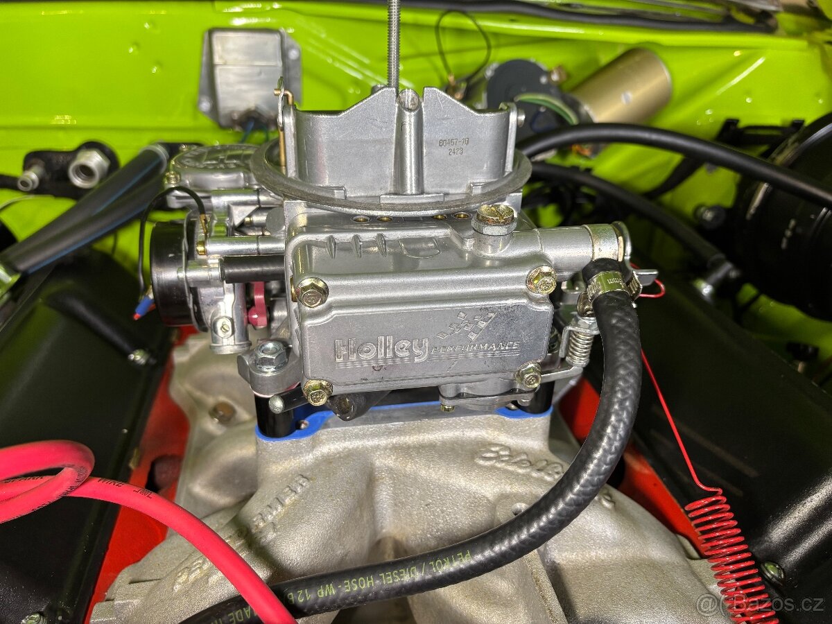 Predám karburátor Holley 4160 600cfm - 3