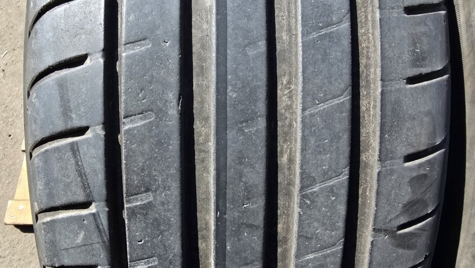 Letní pneu 225/55/17 Good Year Run Flat - 3