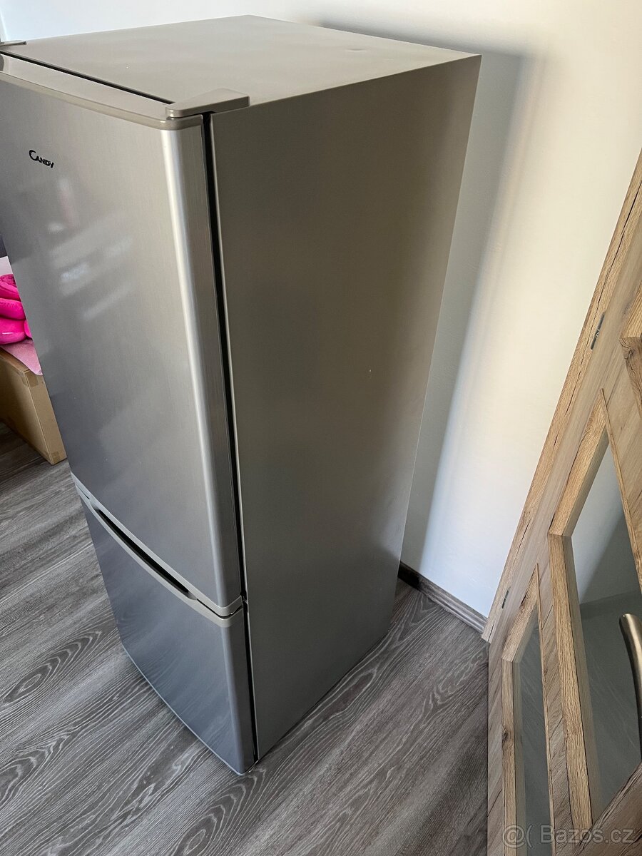Lednice s mrazákem Candy CFM 14504SN - 3