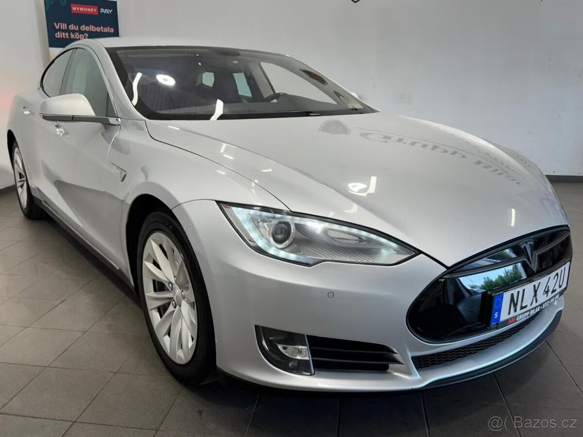 TESLA MODEL S 85 PERFORMANCE - 3