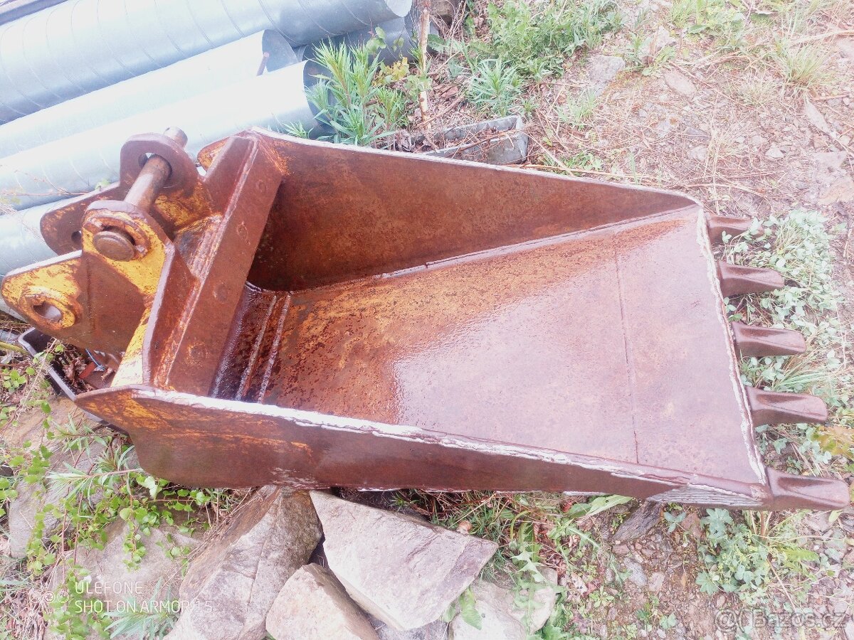 Menzi muck lžíce - 3