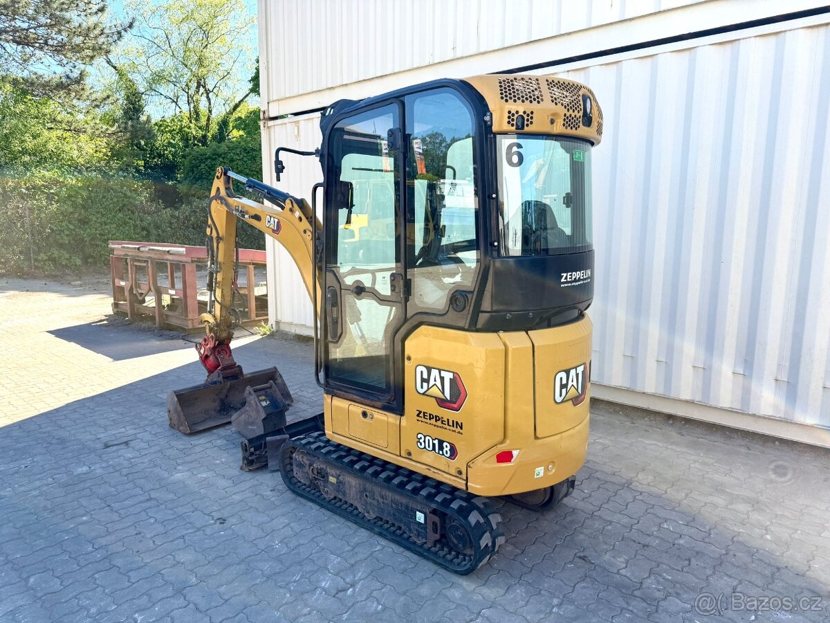CAT 301.8 + POWERTILT naklápěcí hlava - 3