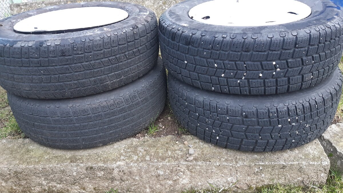 Kola Ford 175/70R13 - 3