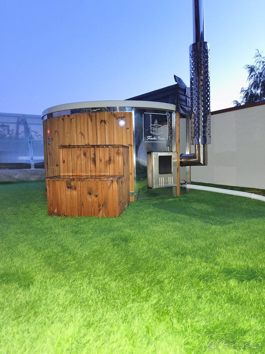 Kulatá akrylátová vířivka ECO PLUS - 3