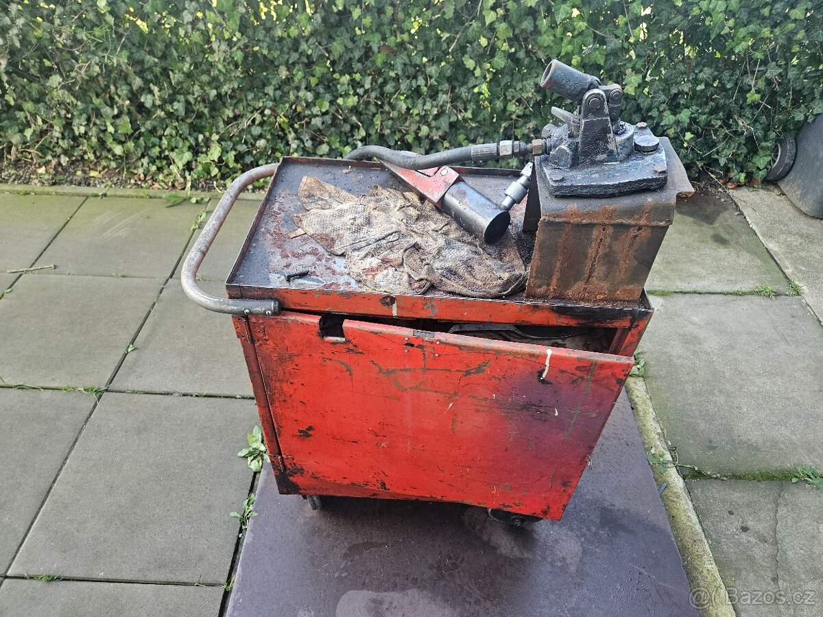 Hydraulický karosářský vozik s nářdím - 3