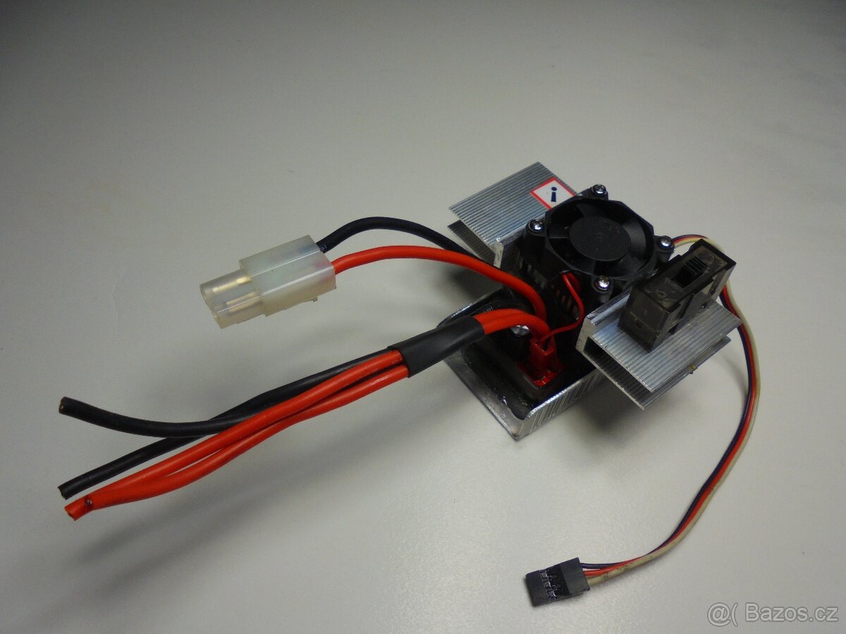 LODNÍ REGULÁTOR PRO 2 MOTORY - 3